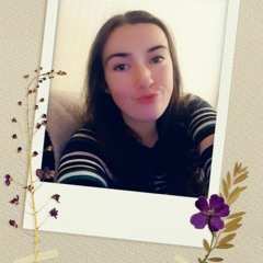Niamh Ruth