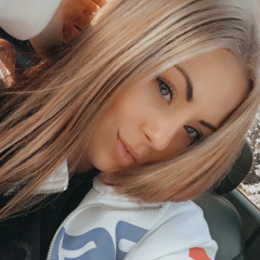 Holly Hazelton