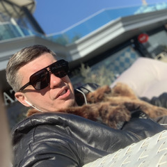 Михаил Окуньков