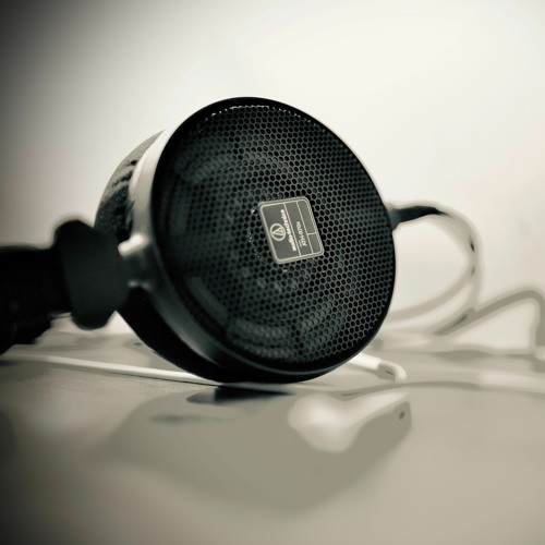 Random combi of piano and accoustic Guitar.