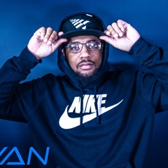 EVAN (EMRSTUDIOS.com)