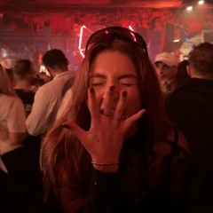 LucyHMcG