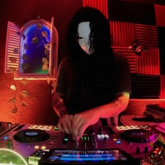 𝗧𝗵𝗲 𝗠𝗮𝗻𝗻𝗲𝗾𝘂𝗶𝗻