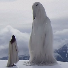 Ульяна плачет