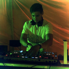 DJ Viendox