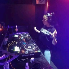 Dj Ava