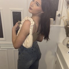Izzabella Rose