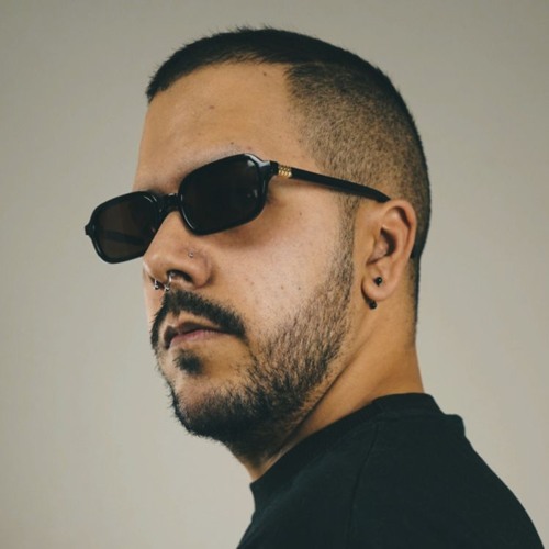 Paneles — artist photo