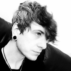 I Hate You, Don't Leave Me