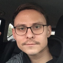 Игорь Степанов