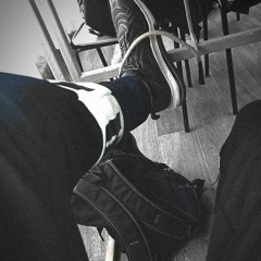 _. . maakss . _