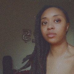 Chevelle Frazer-Rose🌺