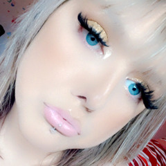 Stephanie Hutchinson