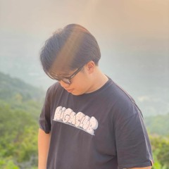 Tricker Hướng Nội