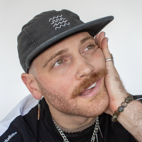 Luke Petruzzi — artist photo