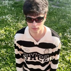 Alice ⁴⁴ ☾⚝✞