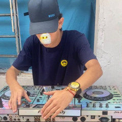 Juan Urrego Dj
