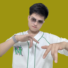 Tùng Tii