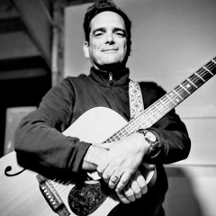 Sean Smith /|||||| Orange Paperbacks