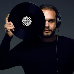 DJ LWESS