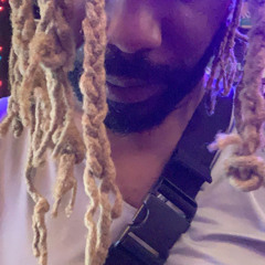 PLUG LIFE MUSIC CARTEL  公共の場で高い