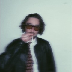 ℍØT Q¥ΞW