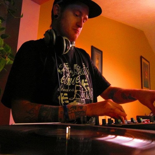 Liquid Space Cadet (Sw3rv3 - Mobile Unit/Mathematix Alliance) Live Liquid, Drum and Bass Mix