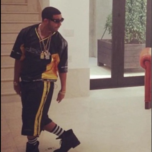 Wet Up (Plenty) (feat. Drake)