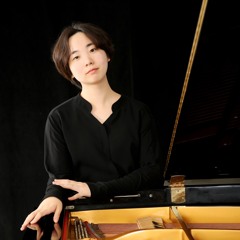 Pianist Hyun