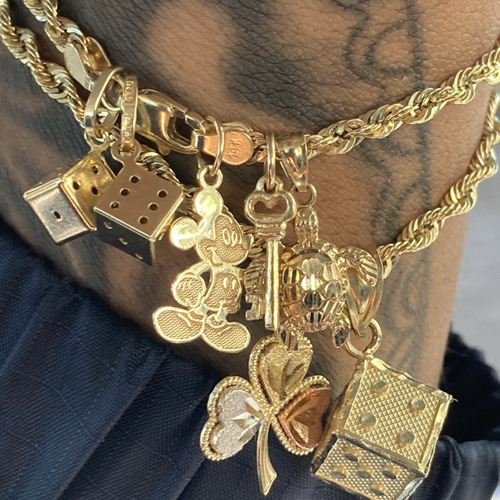 HoodTrophy Bino - FWU.mp3