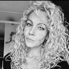 Monique van der Putten
