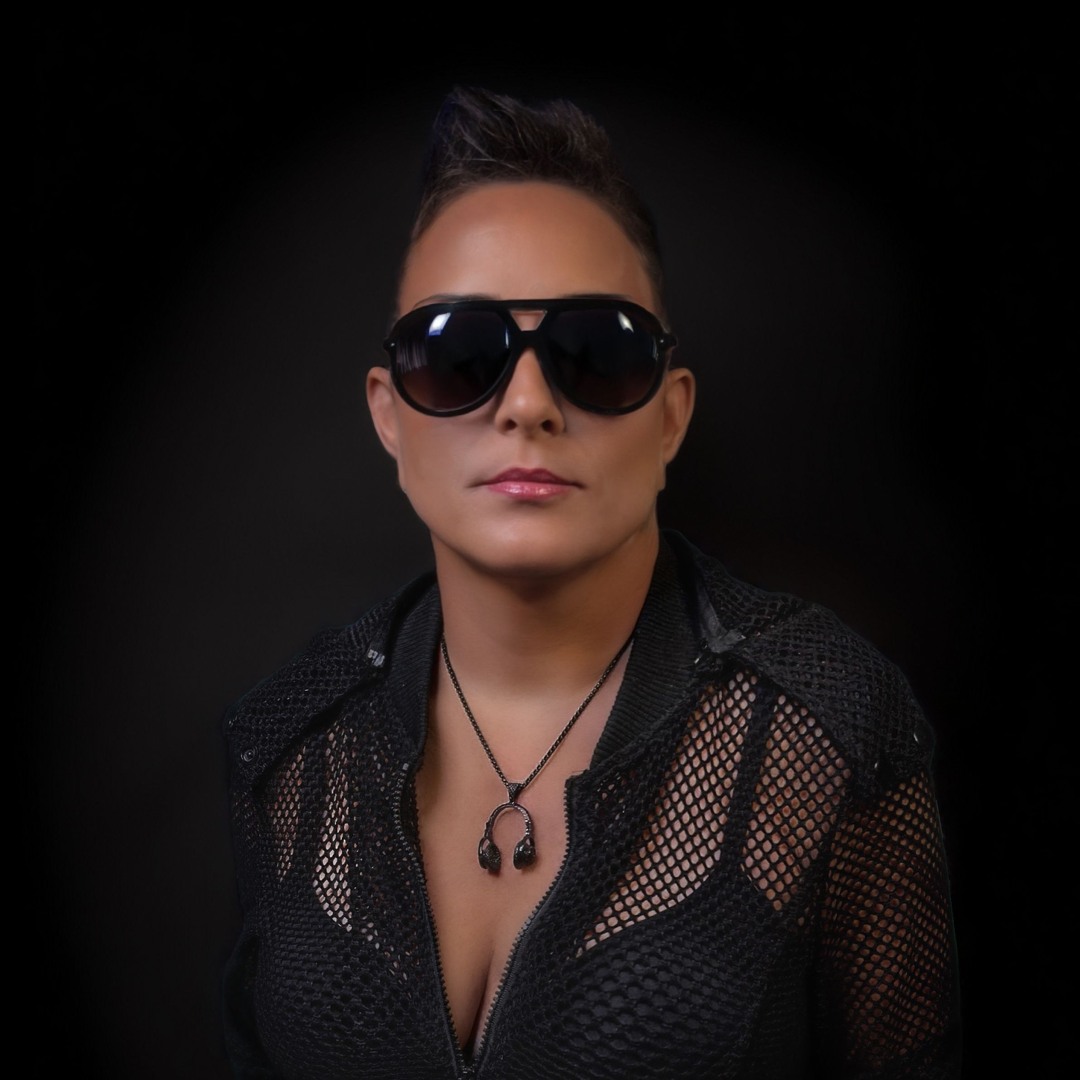 Stream DEANNE music | Listen to songs, albums, playlists for free on ...
