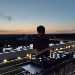 Linz DJ