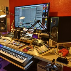 Frustradito Music Studio - Peputime