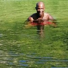 Max Fabrice Lesburks