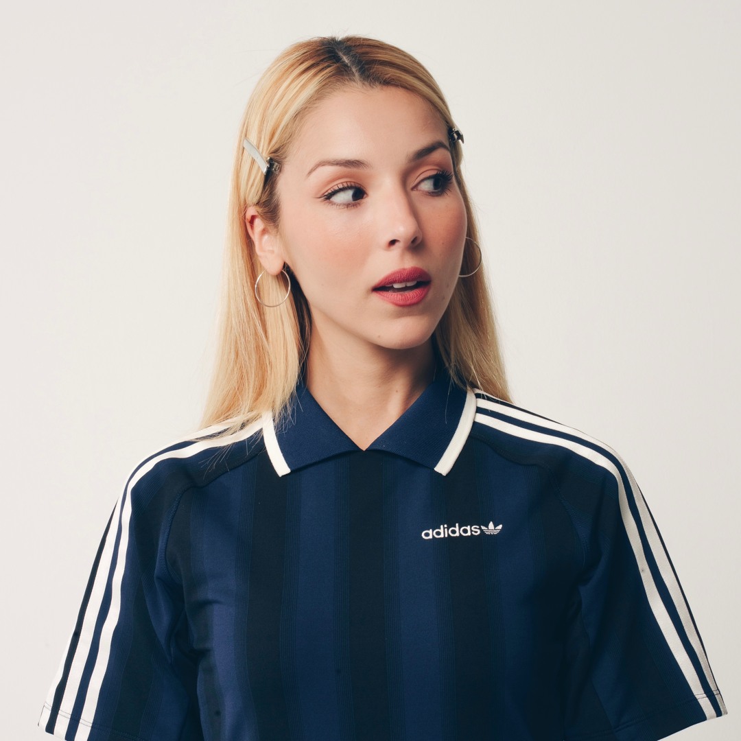Stream Viviana Casanova music | Listen to songs, albums, playlists