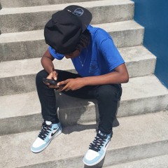 Yvnglilyofficial