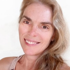 Maria Nicola Johnson Audiobook Narrator