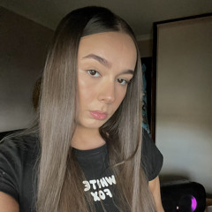 Kira Edwards
