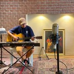 William Khing Charoonruangrit