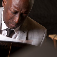 HandsThatPlayKeys Vince