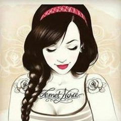 Selena Garciia