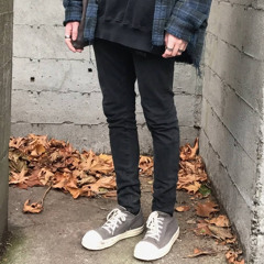 cameronsucksdick