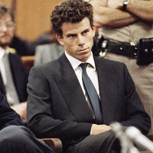 ♻️〽️🏧🚷⚰️🔫💸💰💎🎯🎭🎱🥇🌊☄️🔥⛈️⭐️🌚♨️🌏🍿🥶👽😈👾💨💯👣💫💣☔️❗️⚡️💢💥🔛🔝🔜⚜️