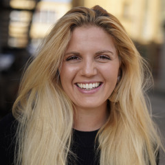 Stella S.