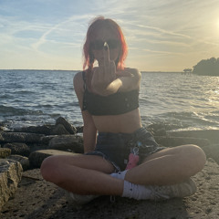 Abbie DeBona*･゜ﾟ･*:.｡..｡.:*･'(*ﾟ▽ﾟ*)'･*:.｡. .｡.: