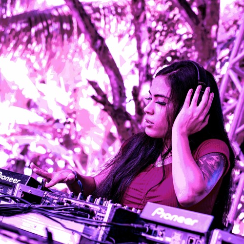 DJ Girl’s avatar