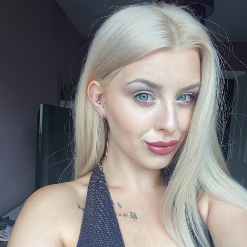 Jess Whitsen's Instagram, Twitter & Facebook on IDCrawl