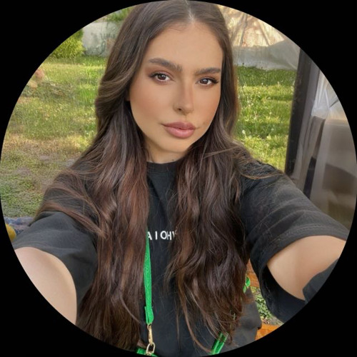 Sabrina Daniela’s avatar