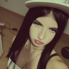 lorenacarette0812